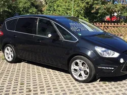 Schwarz Gebraucht 2011 Ford S-MAX Titanium Van / Kleinbus | 12.499 €
