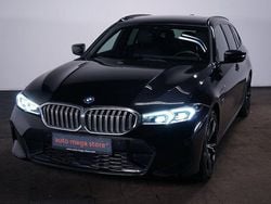 Schwarz Gebraucht 2023 BMW 330e M Sport Kombi | 34.449 € (Guter Preis)