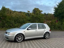 Silber Gebraucht 2000 VW Golf IV Limousine | 4.000 € (Etwas zu teuer)