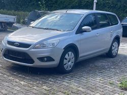 Silber Gebraucht 2008 Ford Focus Kombi | 2.990 € (Guter Preis)