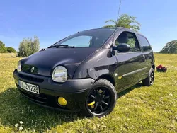 Schwarz Gebraucht 2007 Renault Twingo Kleinwagen | 2.100 € (Etwas zu teuer)