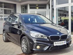 Schwarz Gebraucht 2016 BMW 218 Active Tourer Advantage Van / Kleinbus | 15.990 € (Teuer)