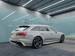 Grau Gebraucht 2023 Audi RS6 Kombi | 103.099 €
