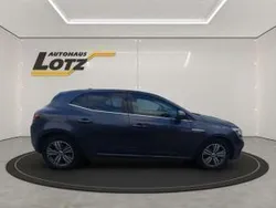 Keine angabe titaniumgrau metallic Gebraucht 2022 Renault Mégane IV Intens Limousine | 19.990 € (Fairer Preis)