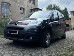 Braun Gebraucht 2016 Citroën Berlingo Shine Van / Kleinbus | 6.200 €