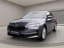 Graphite grey Gebraucht 2024 Skoda Octavia Selection Kombi | 29.250 € (Guter Preis)