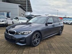 Grau Gebraucht 2020 BMW 320 M Sport Limousine | 27.599 € (Fairer Preis)