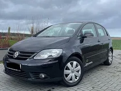 Schwarz Gebraucht 2006 VW Golf Plus Cross Edition Van / Kleinbus | 3.650 € (Teuer)