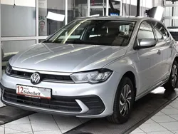 Silber Gebraucht 2024 VW Polo Life Kleinwagen | 20.250 € (Guter Preis)