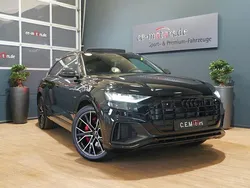 Mythosschwarz metallic Gebraucht 2023 Audi Q8 Competition SUV | 109.290 €
