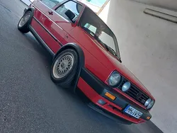 Rot Gebraucht 1989 VW Golf II GTI Kleinwagen | 12.000 €