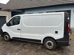 Weiß Gebraucht 2015 Opel Vivaro Van | 8.900 € (Guter Preis)