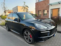 Schwarz Gebraucht 2012 Porsche Cayenne Turbo SUV | 20.000 € (Etwas zu teuer)