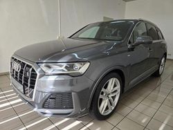 Grau Gebraucht 2022 Audi Q7 S-Line SUV | 52.990 € (Superpreis)