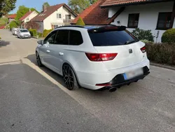Weiß Gebraucht 2016 Seat Leon ST FR Kombi | 13.400 € (Fairer Preis)