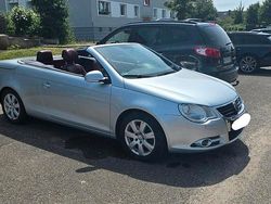 Silber Gebraucht 2025 VW Eos Cabrio | 2.600 €