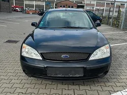 Schwarz Gebraucht 2001 Ford Mondeo Limousine | 900 € (Guter Preis)