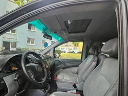 Schwarz Gebraucht 2004 Mercedes Viano Van / Kleinbus | 10.500 €