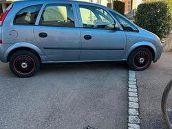 Silber Gebraucht 2003 Opel Meriva Van / Kleinbus | 1.650 € (Guter Preis)