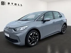 Mondsteingrau schwarz Gebraucht 2024 VW ID.3 Pro Kleinwagen | 33.990 € (Etwas zu teuer)