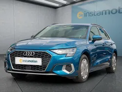 Blau Gebraucht 2021 Audi A3 Sportback Limousine | 23.599 € (Fairer Preis)