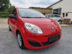 Rot Gebraucht 2009 Renault Twingo Authentique Kleinwagen | 1.799 € (Guter Preis)