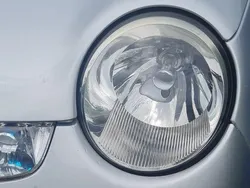 Silber Gebraucht 2001 VW Lupo Kleinwagen | 3.499 € (Teuer)