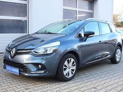 Grau Gebraucht 2019 Renault Clio IV LIMITED Limousine | 8.270 € (Fairer Preis)