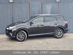 Braun Gebraucht 2016 Toyota RAV4 Executive SUV | 15.980 € (Fairer Preis)