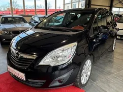 Schwarz Gebraucht 2010 Opel Meriva Edition Van / Kleinbus | 3.750 € (Fairer Preis)