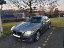 Grau Gebraucht 2013 BMW 520 Sport Line Limousine | 9.990 € (Fairer Preis)