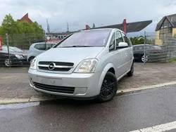 Silber Gebraucht 2008 Opel Meriva Cosmo Van / Kleinbus | 2.990 € (Guter Preis)