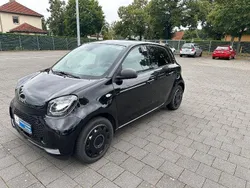 Schwarz Gebraucht 2022 Smart ForFour Electric Drive Limousine | 7.990 € (Guter Preis)