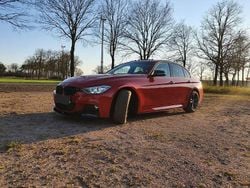 Rot Gebraucht 2015 BMW 328 M Sport Limousine | 16.899 € (Guter Preis)