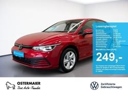 Rot Gebraucht 2024 VW Golf VIII Life Limousine | 26.950 € (Guter Preis)