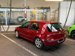 Rot Gebraucht 2000 VW Golf IV Kleinwagen | 1.500 € (Fairer Preis)