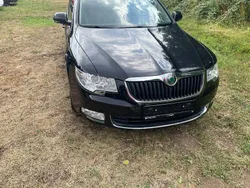 Schwarz Gebraucht 2010 Skoda Superb Ambition Limousine | 4.200 € (Guter Preis)