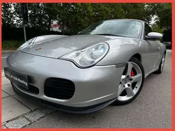 Porsche 911 Carrera 4S