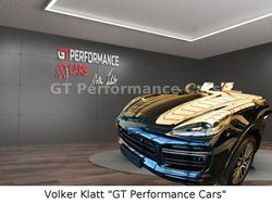 Blau Gebraucht 2022 Porsche Cayenne Turbo S SUV | 103.900 € (Superpreis)