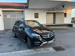 Schwarz Gebraucht 2017 Mercedes GLE250 Exclusive SUV | 21.500 €
