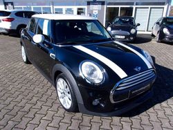 Midnight black metallic Gebraucht 2015 Mini Cooper Kleinwagen | 9.800 € (Fairer Preis)