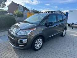 Grau Gebraucht 2017 Citroën C3 Picasso Exclusive Van / Kleinbus | 7.499 € (Fairer Preis)