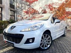 Weiß Gebraucht 2012 Peugeot 207 CC Allure Cabrio | 3.900 € (Fairer Preis)