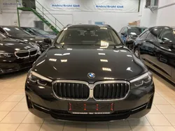 Black sapphire metallic Gebraucht 2022 BMW 520 Kombi | 30.490 € (Fairer Preis)