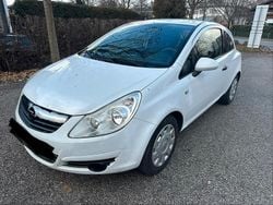 Weiß Gebraucht 2009 Opel Corsa Kleinwagen | 2.000 € (Etwas zu teuer)