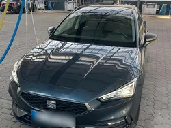 Grau Gebraucht 2020 Seat Leon FR Kombi | 22.299 €