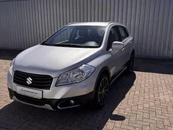 Silber Gebraucht 2014 Suzuki SX4 S-Cross Comfort SUV | 12.990 € (Teuer)