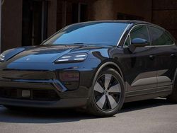 Weiß Neu 2025 Porsche Macan SUV | 80.700 €