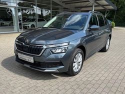 Grau Gebraucht 2021 Skoda Kamiq Ambition SUV | 18.990 € (Guter Preis)