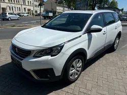 Weiß Gebraucht 2019 Peugeot 5008 Active Van / Kleinbus | 13.800 € (Superpreis)